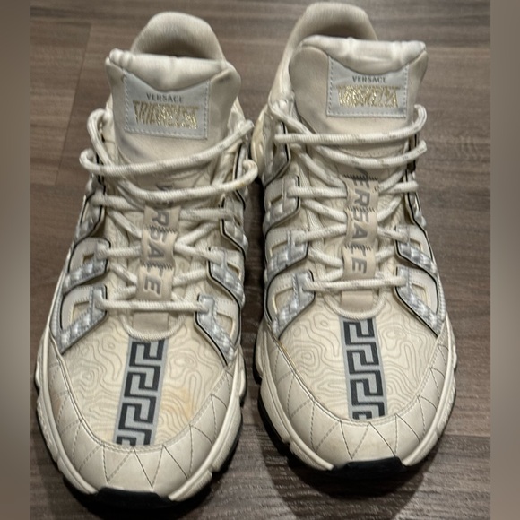 Men’s Versace TRIGRECA SNEAKERS - Picture 3 of 9